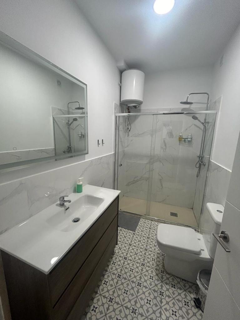 Apartamentos Pino Benidorm Esterno foto