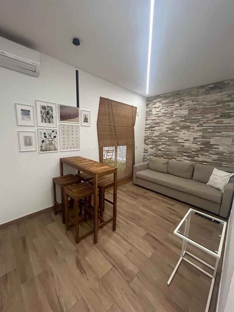 Apartamentos Pino Benidorm Esterno foto